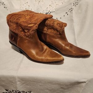 Chic Tan Over the Knee Boots